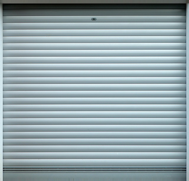 Pohon na brány je kvalitní. 